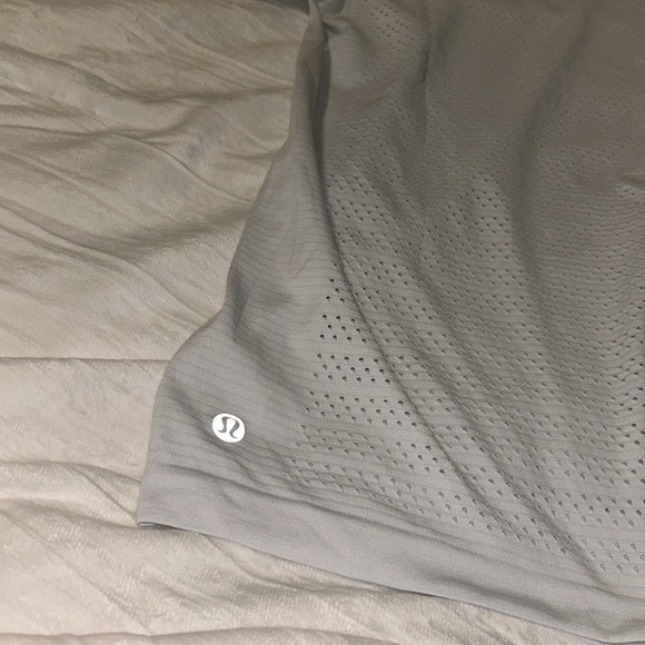 Lululemon Swiftly Breathe White Short Sleeve - Picture 10 of 16